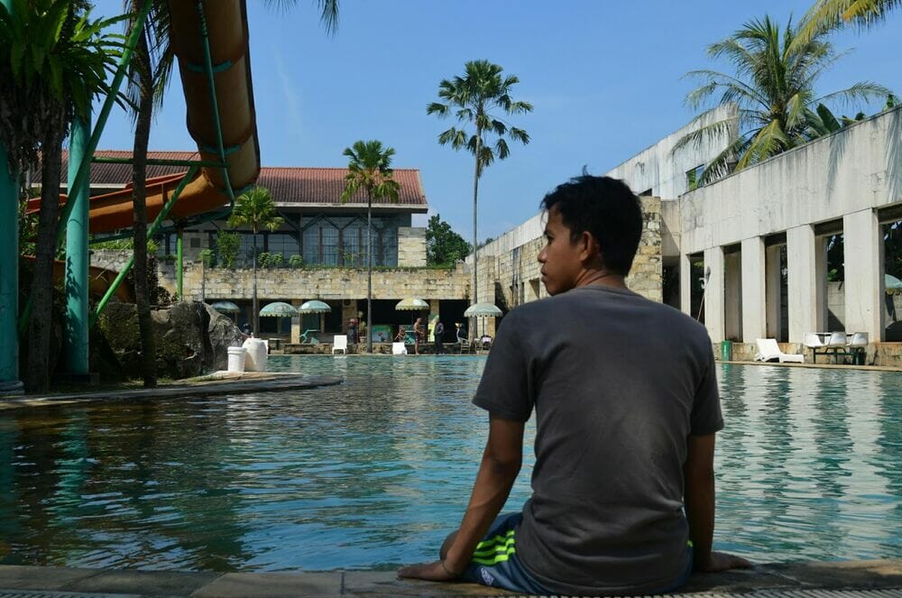 kolam renang bilabong