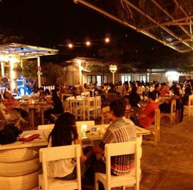 Angkringan Lounge Mbah Kerto