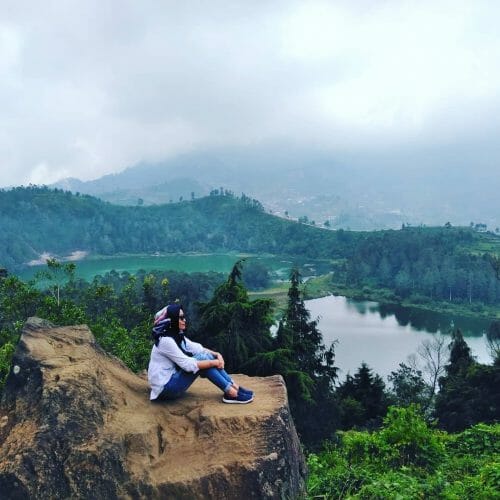 Batu Ratapan Angin Dieng