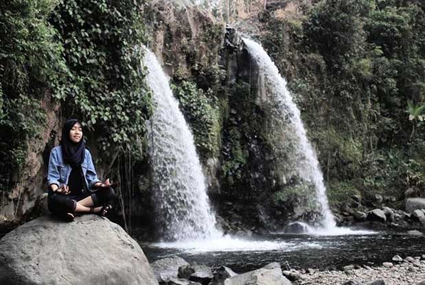 Gambar Curug Kembar Guci