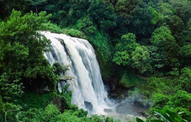 Gambar Curug Sewu Kendal