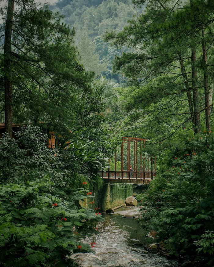 Maribaya Natural Hotspring Resort