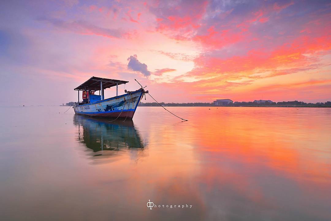 Pantai Marina