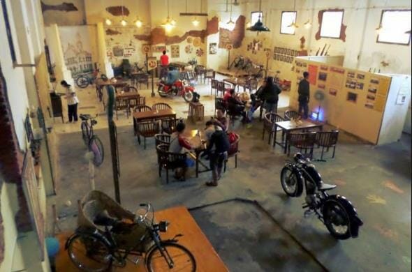 Retro Cafe Semarang