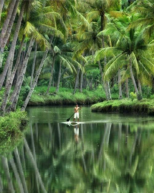 Sungai Maroon Pacitan