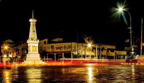 Tugu Jogja