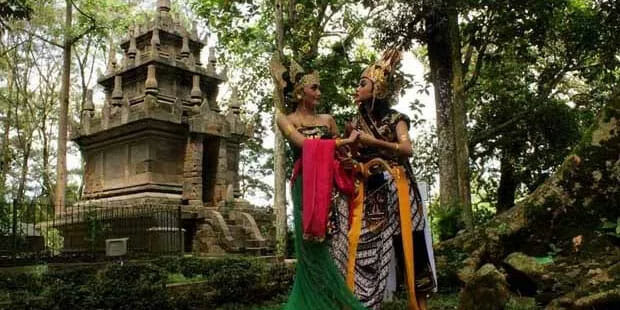 Candi Cangkuang