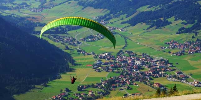 Fly Indonesia Paragliding