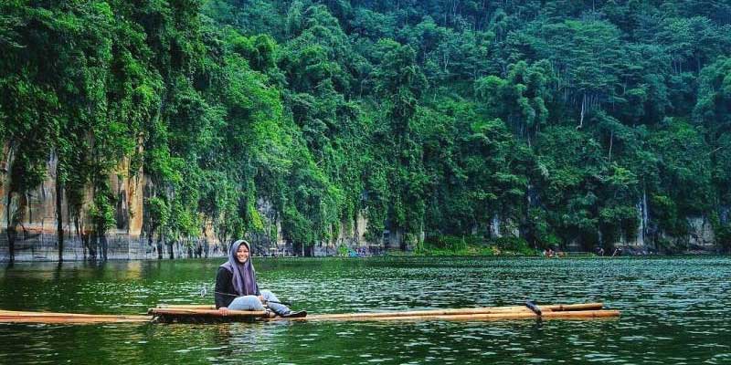 Danau Agung