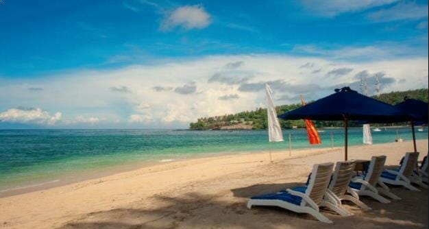 foto pantai senggigi lombok