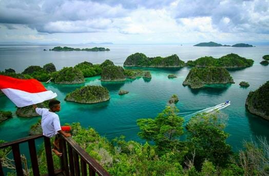 gambar tempat wisata raja ampat
