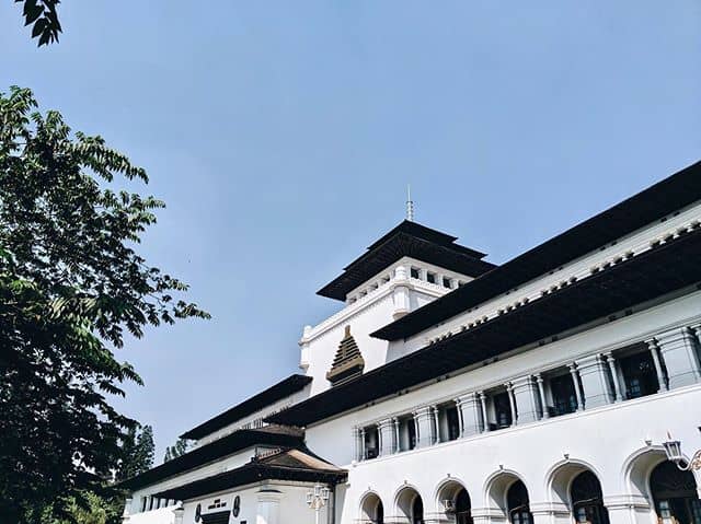 tempat wisata malam di bandung