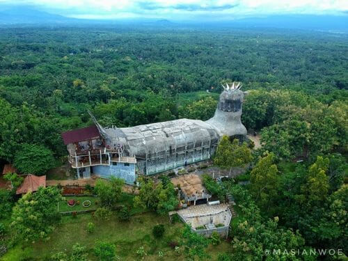 gereja ayam jogja
