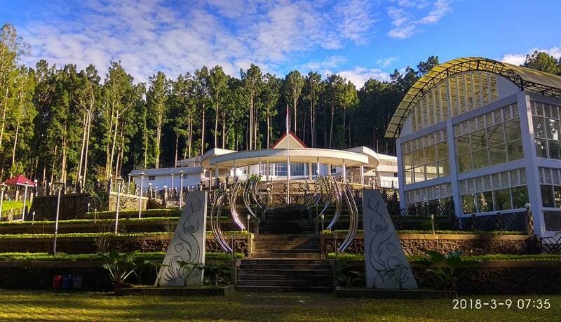 kebun raya baturaden 2019