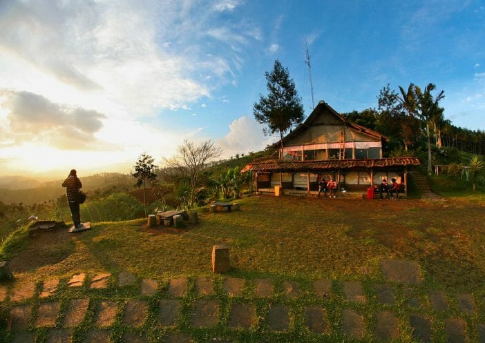 kuliner murah di bandung Warung Daweung
