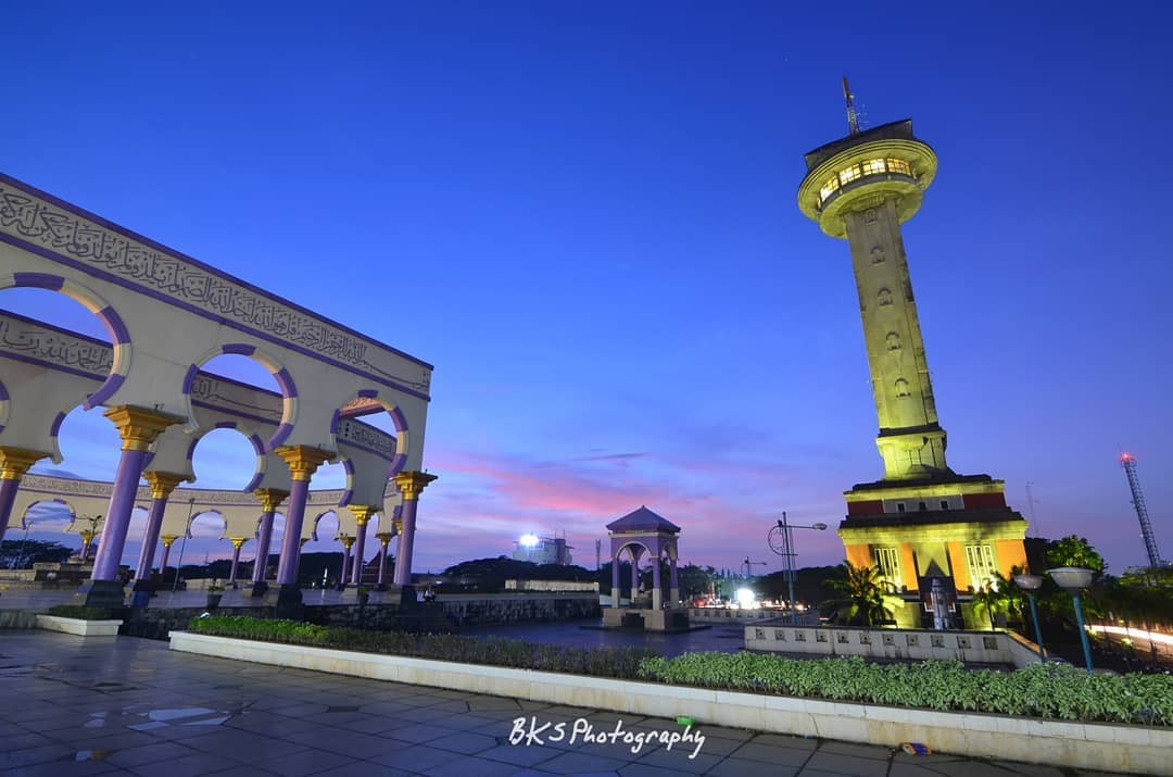 masjid agung simpang lima