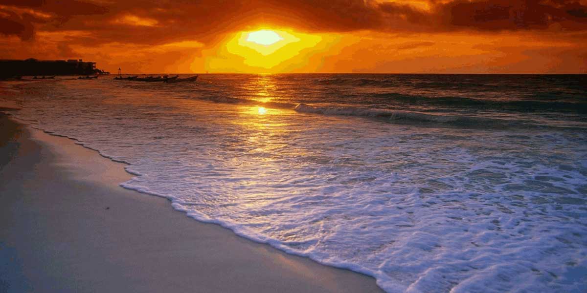 Pantai Cerita