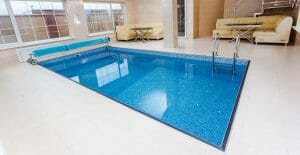 desain kolam renang rumah
