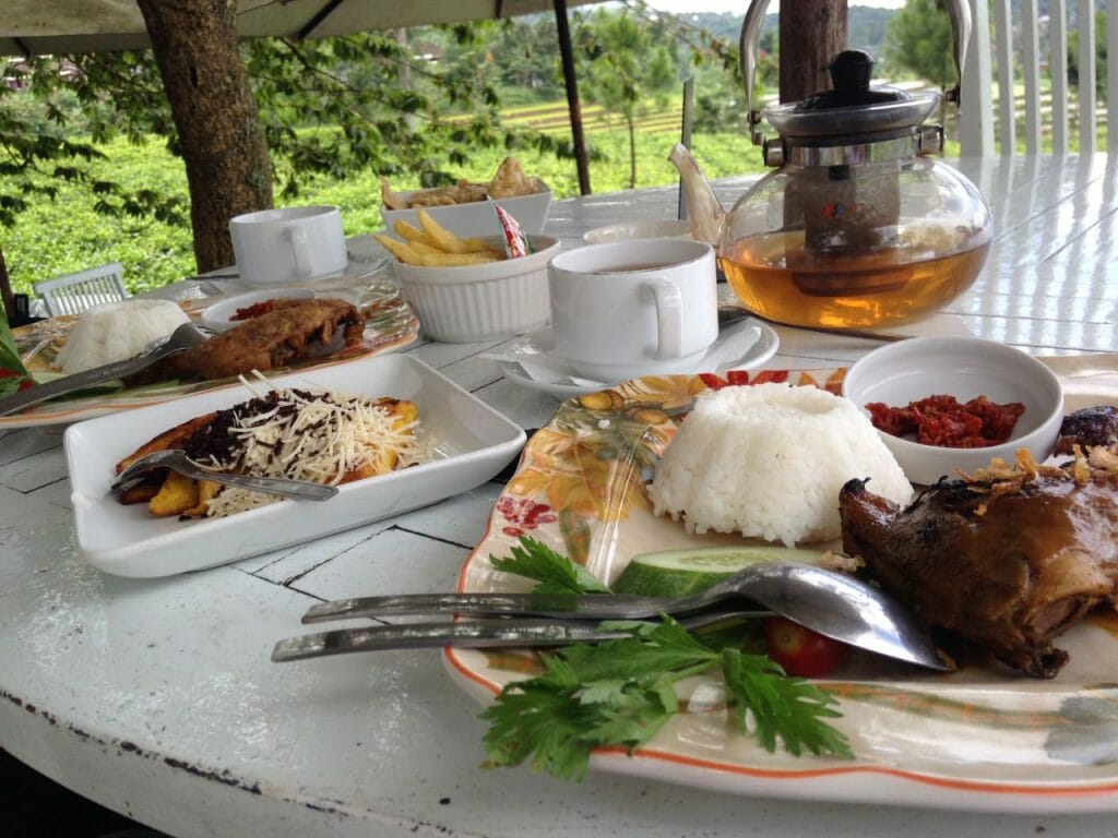 rumah teh ndoro donker