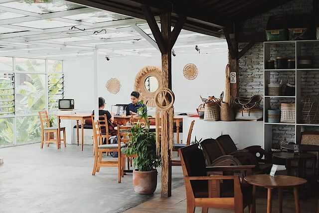 warung layar sentuh jogja