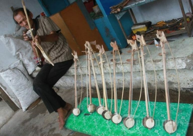 rebab proses pembuatan rebab