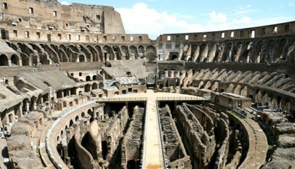 Colloseum Romawi Kuno