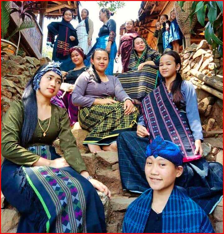 Pakaian adat Baduy