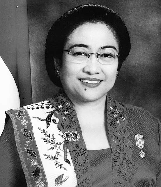 Presiden Megawati Soekarnoputri hitam putih