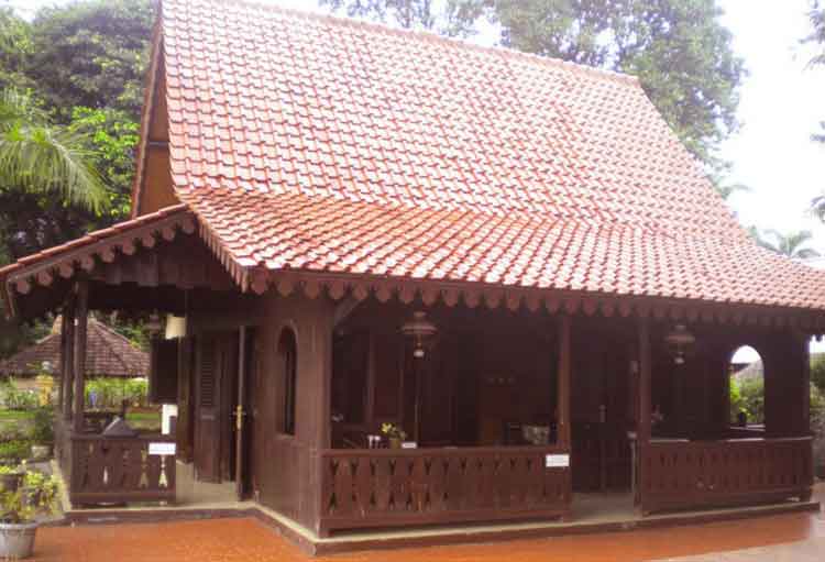 Rumah adat Kebaya Betawi