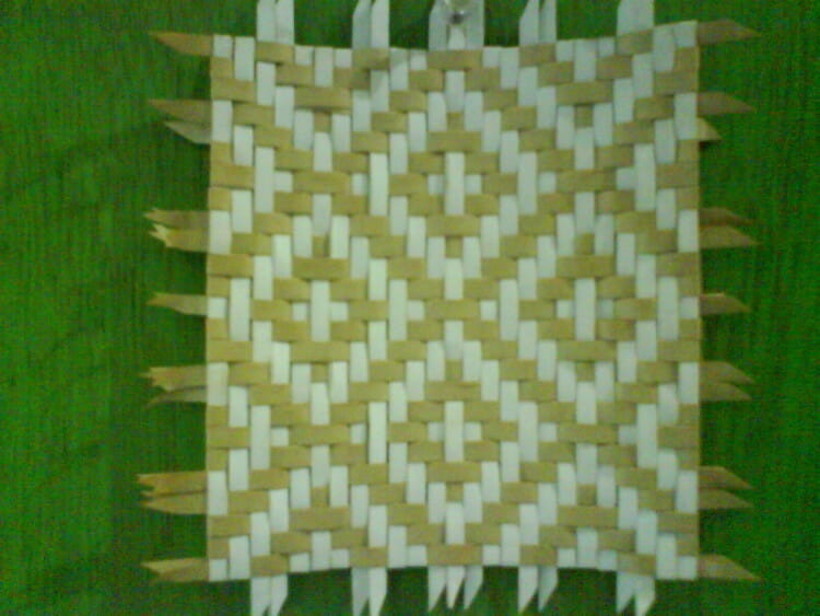 Seni Rupa Terapan Pada Ayaman