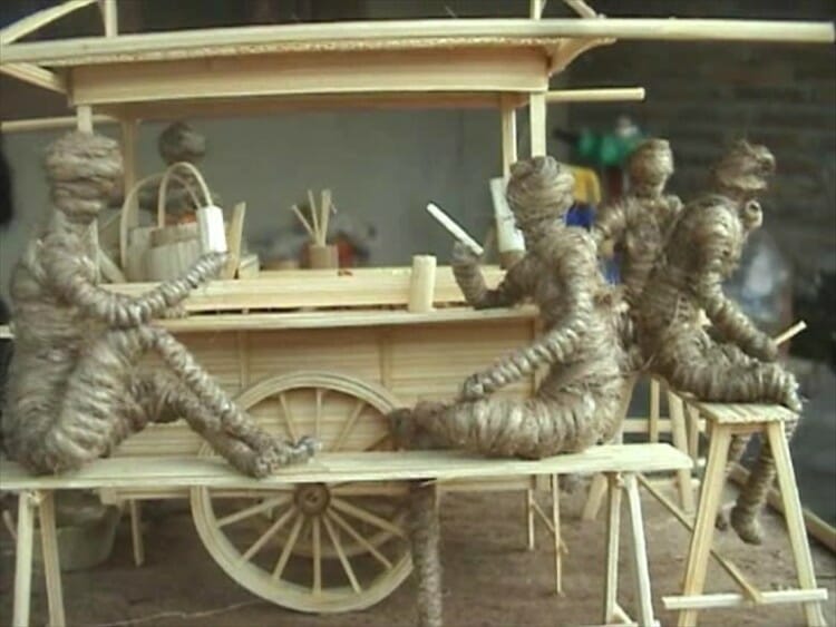Kerajinan Tangan dari Bambu